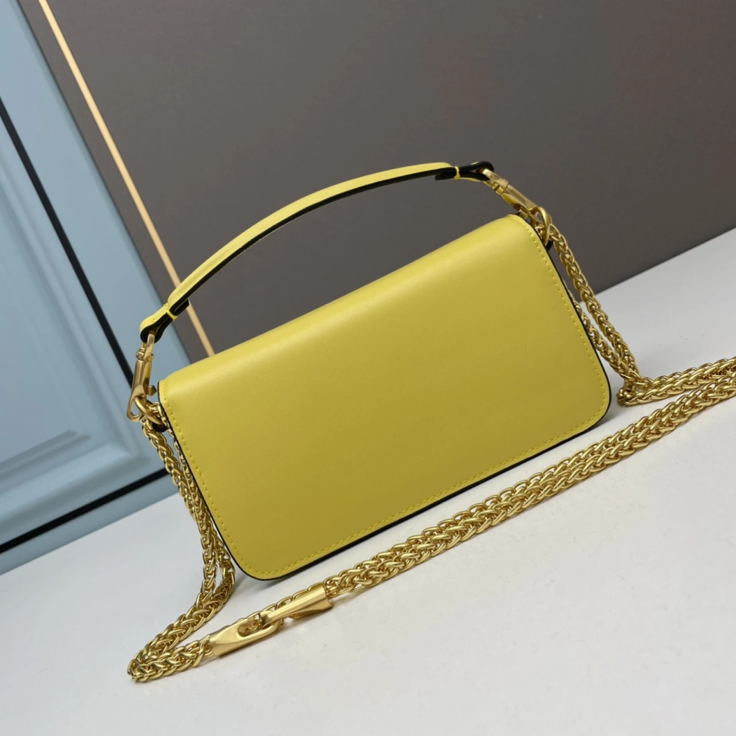 Valentino AAA Quality Shoulder Bags For Women Fashionable 1086