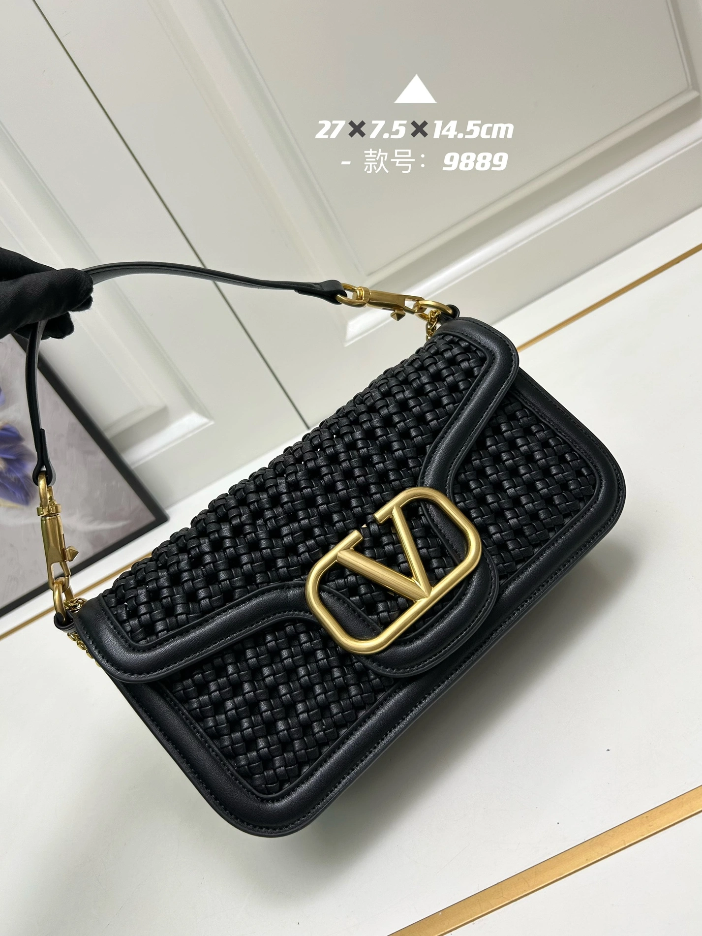 Valentino AAA Quality Shoulder Bags For Women Fashionable 3639