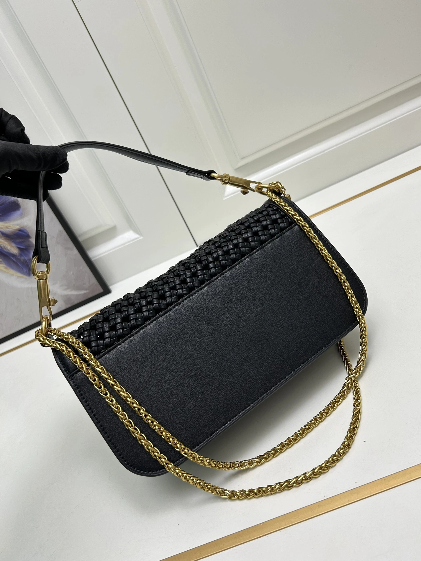 Valentino AAA Quality Shoulder Bags For Women Fashionable 3639
