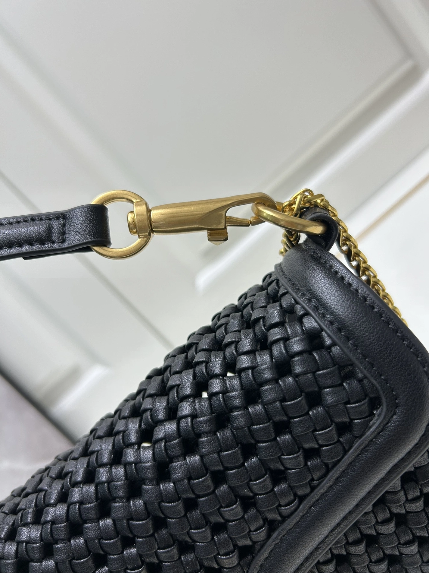 Valentino AAA Quality Shoulder Bags For Women Fashionable 3639