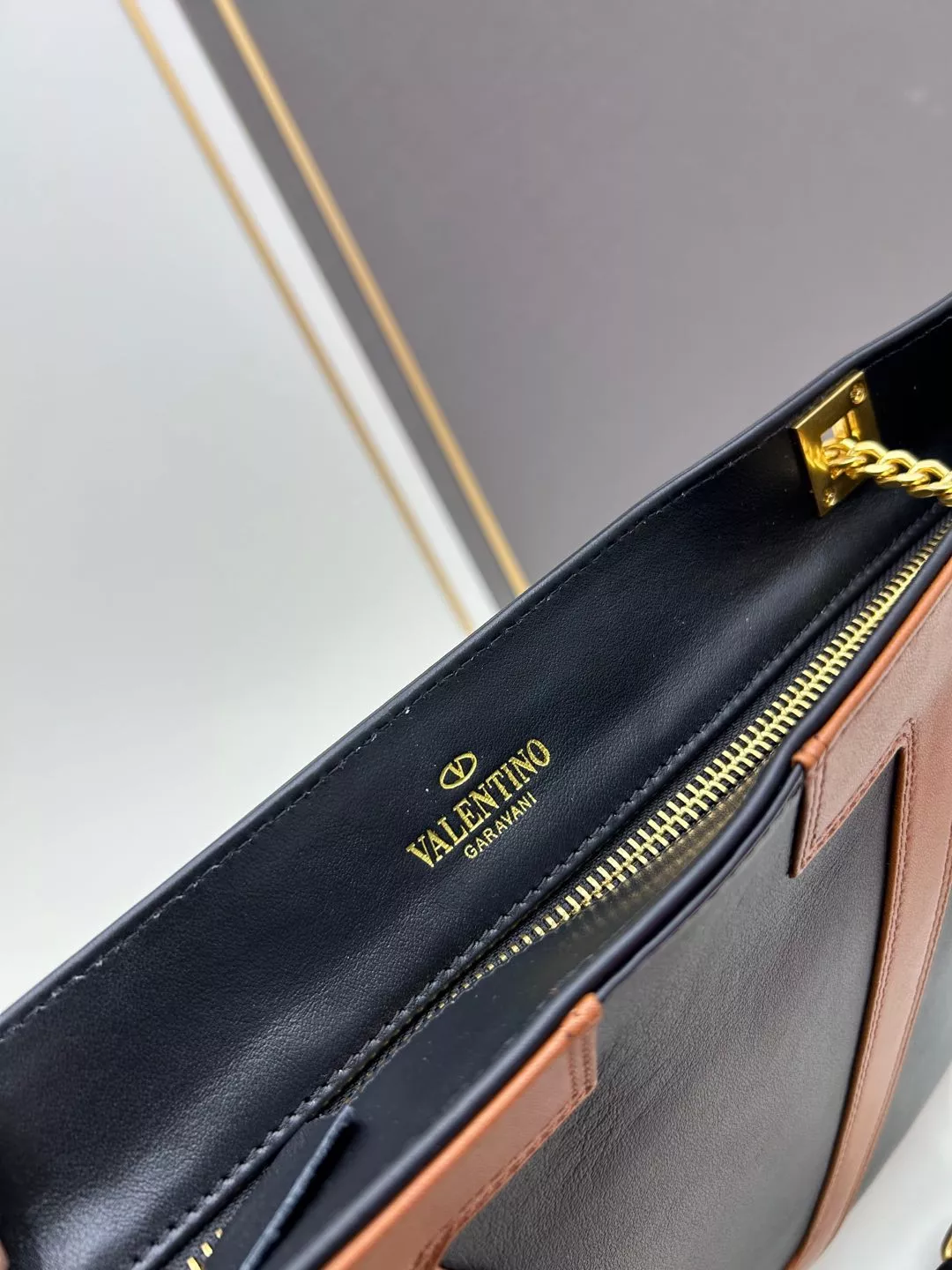 Valentino AAA Quality Shoulder Bags For Women Functional 1442