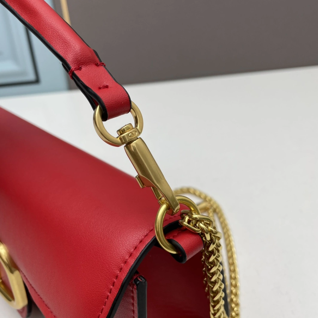 Valentino AAA Quality Shoulder Bags For Women Modern 1581