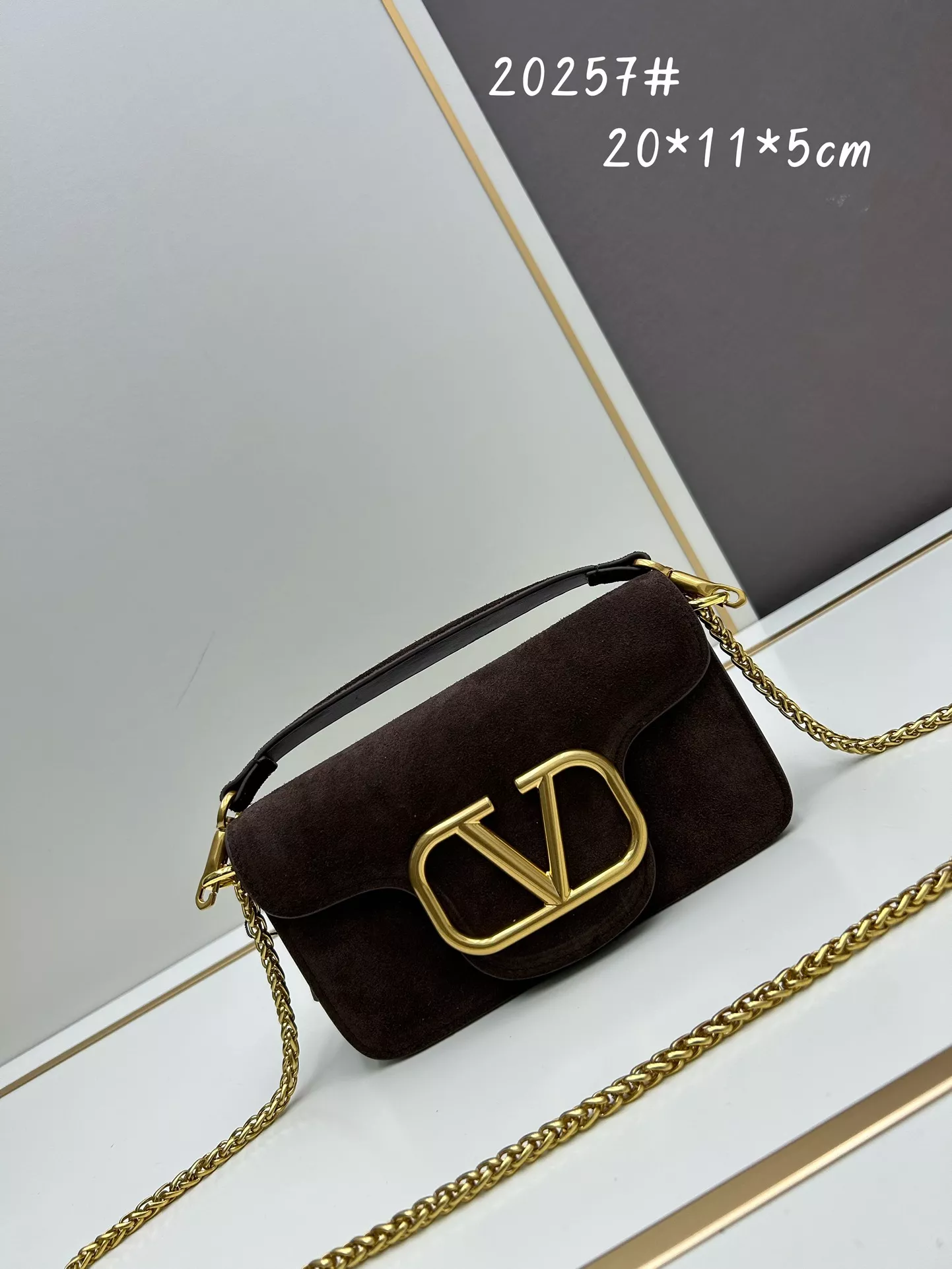Valentino AAA Quality Shoulder Bags For Women Modern 3291