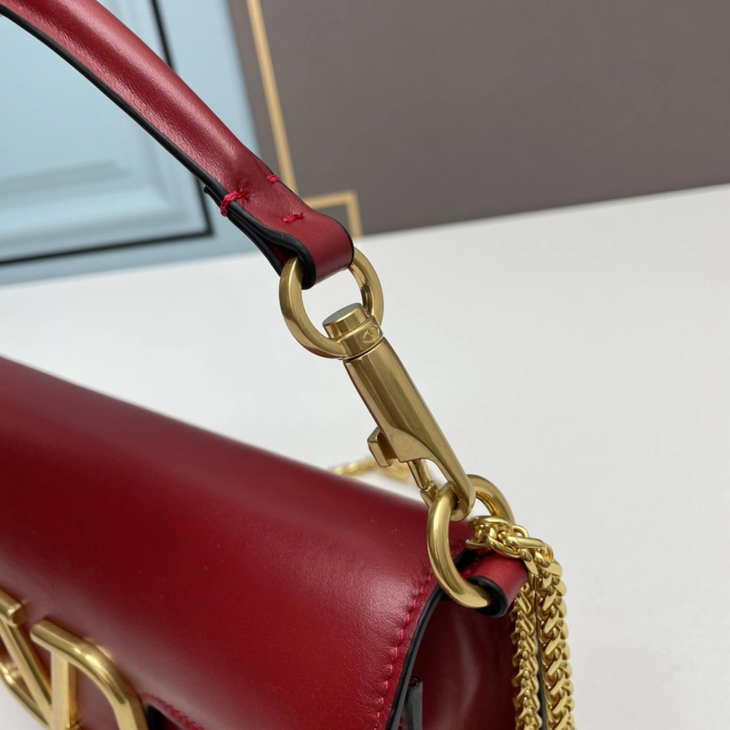 Valentino AAA Quality Shoulder Bags For Women Popular 3981