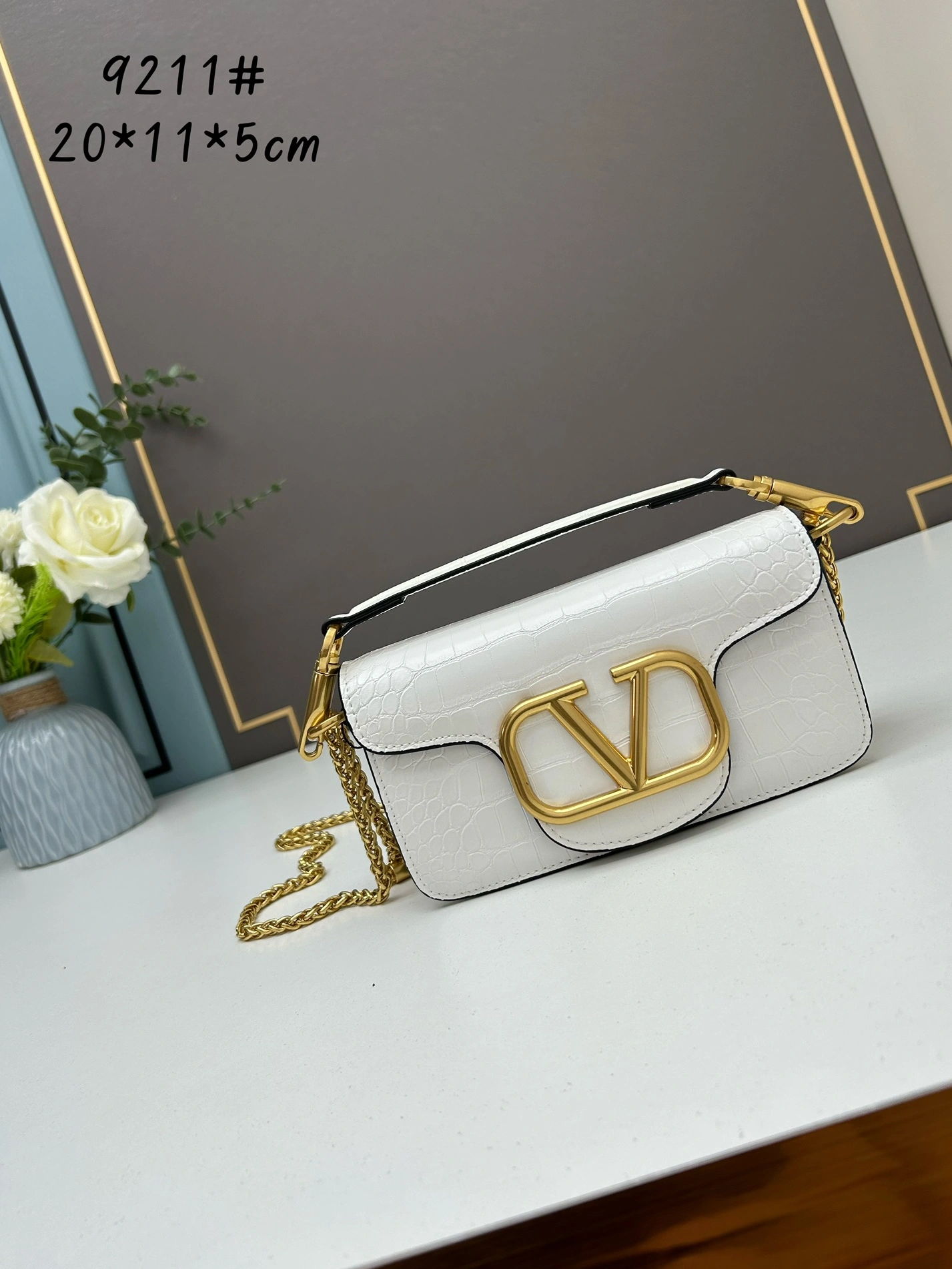 Valentino AAA Quality Shoulder Bags For Women Refined 4818