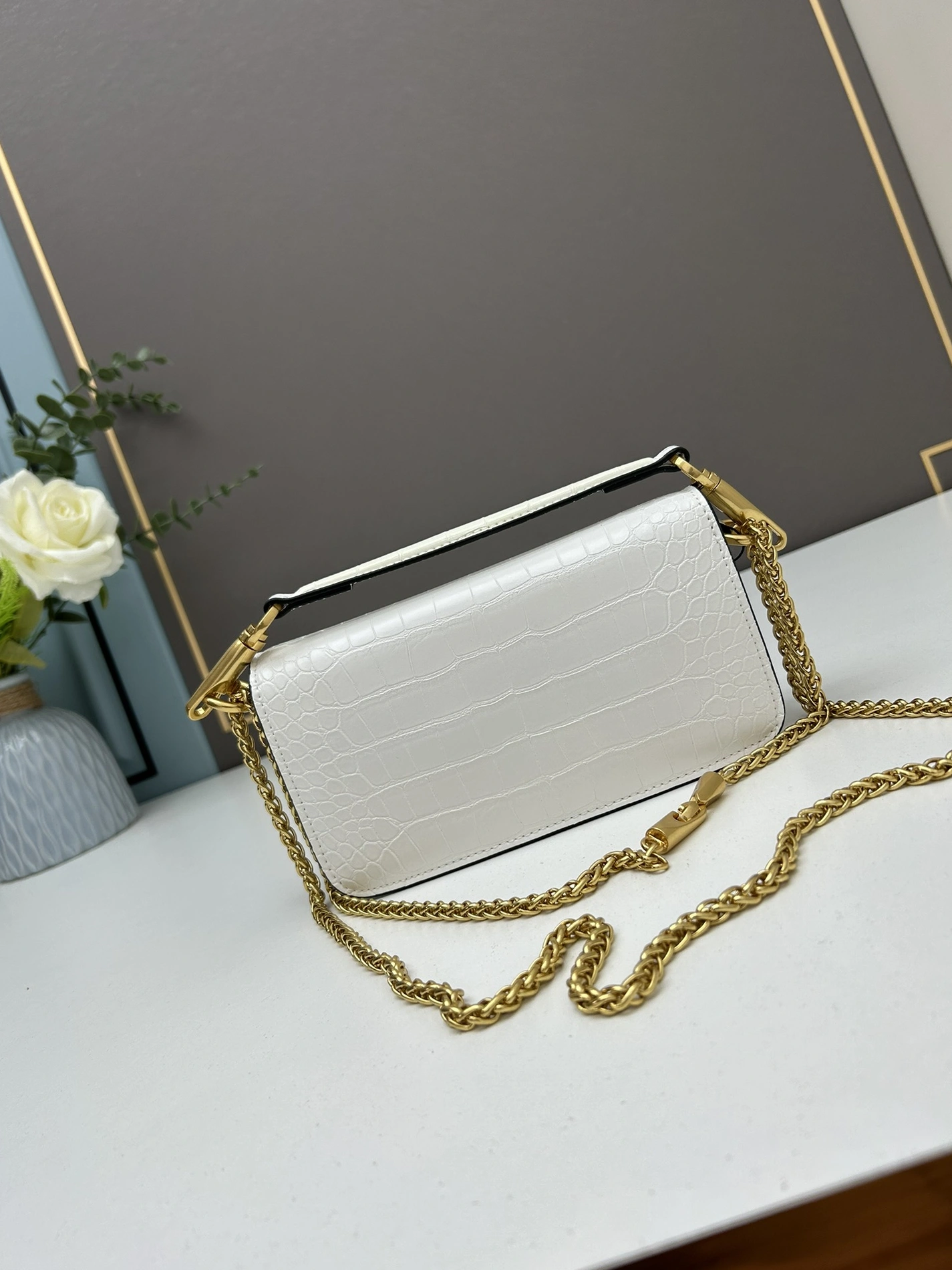 Valentino AAA Quality Shoulder Bags For Women Refined 4818