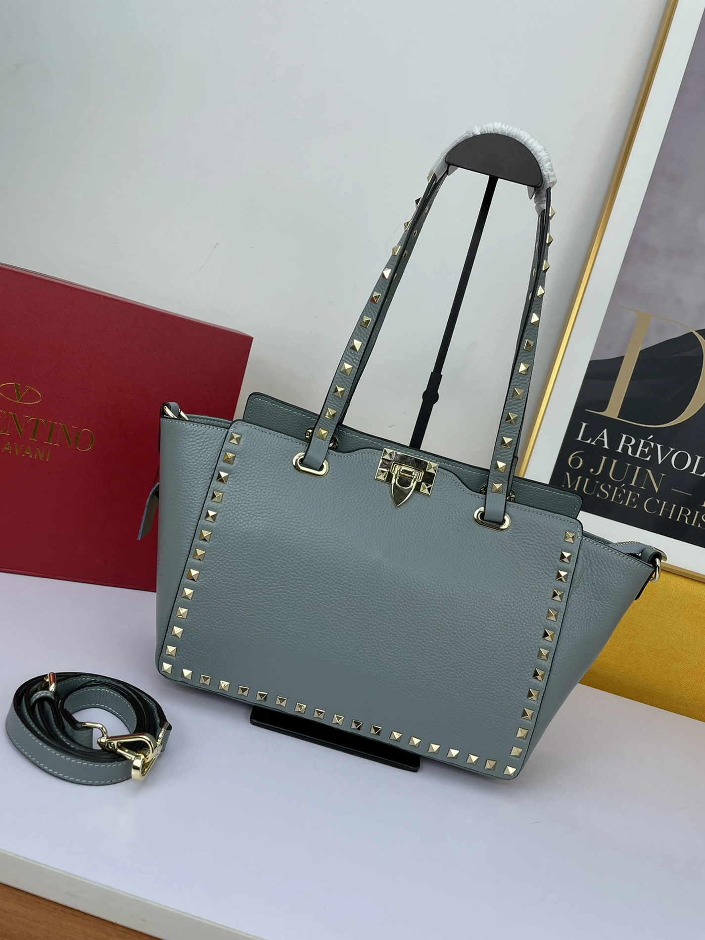 Valentino AAA Quality Shoulder Bags For Women Soft 6423