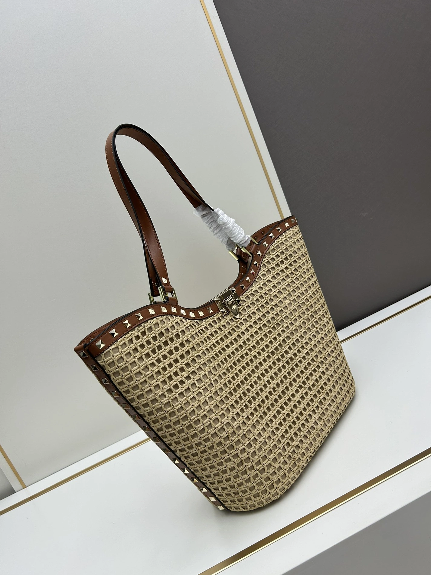 Valentino AAA Quality Shoulder Bags For Women Soft 8147