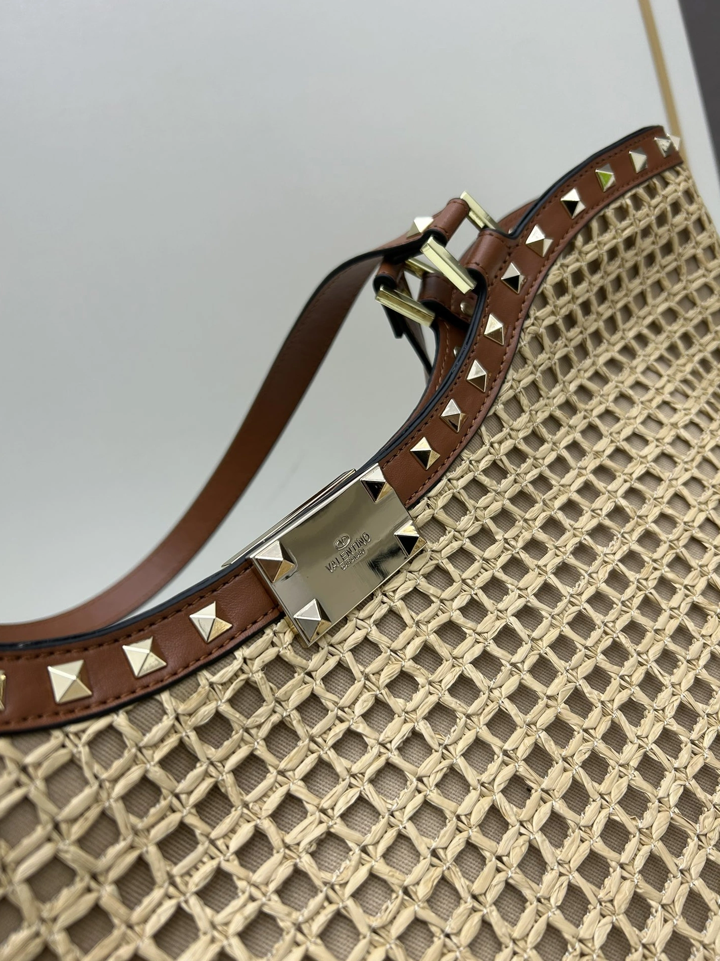 Valentino AAA Quality Shoulder Bags For Women Soft 8147
