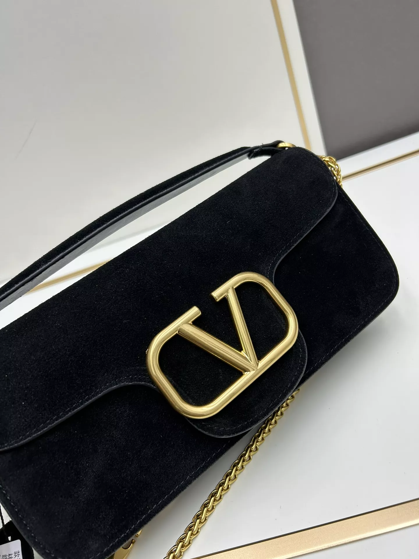 Valentino AAA Quality Shoulder Bags For Women StreetReady 2949