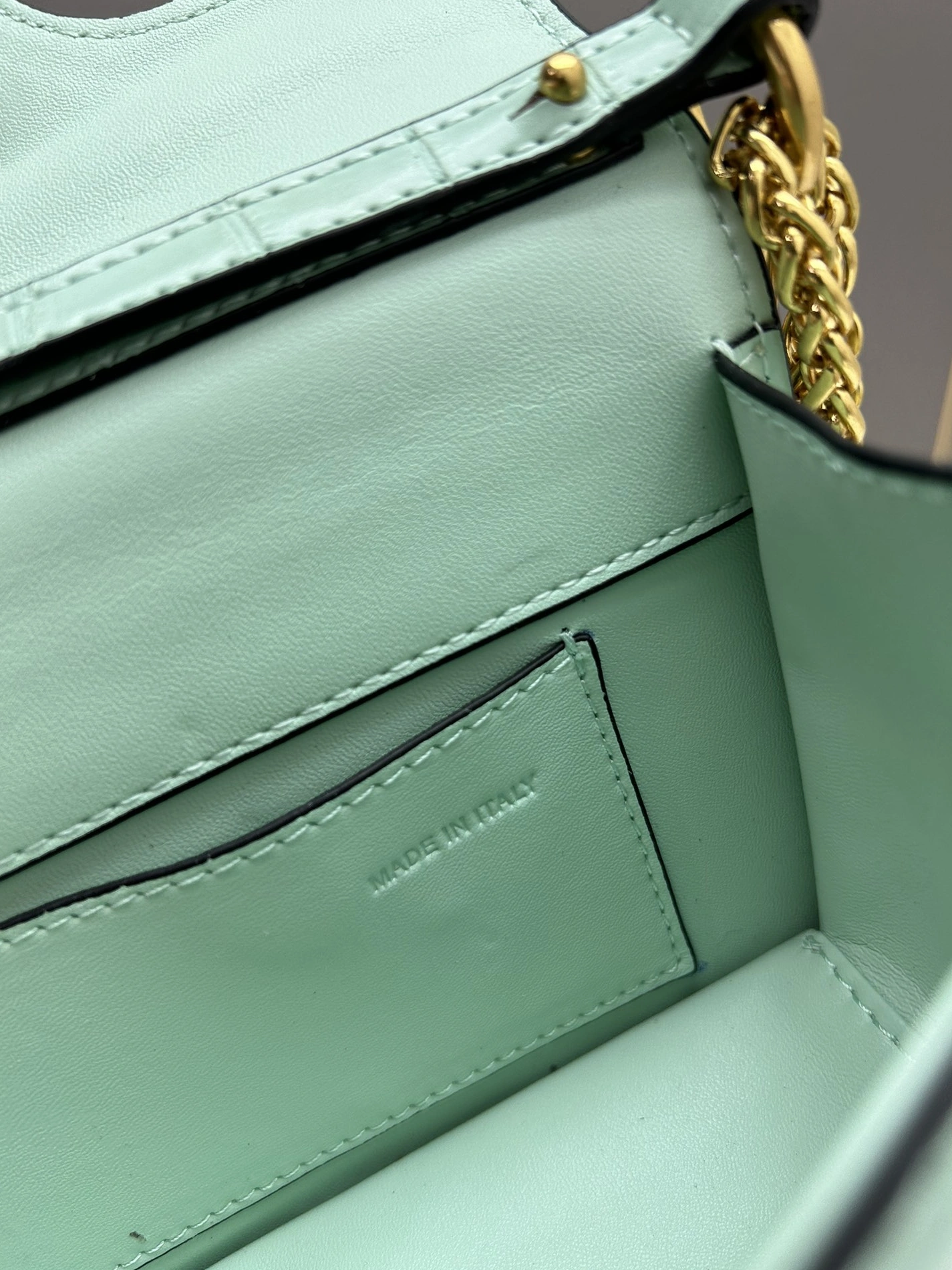 Valentino AAA Quality Shoulder Bags For Women StreetReady 3111