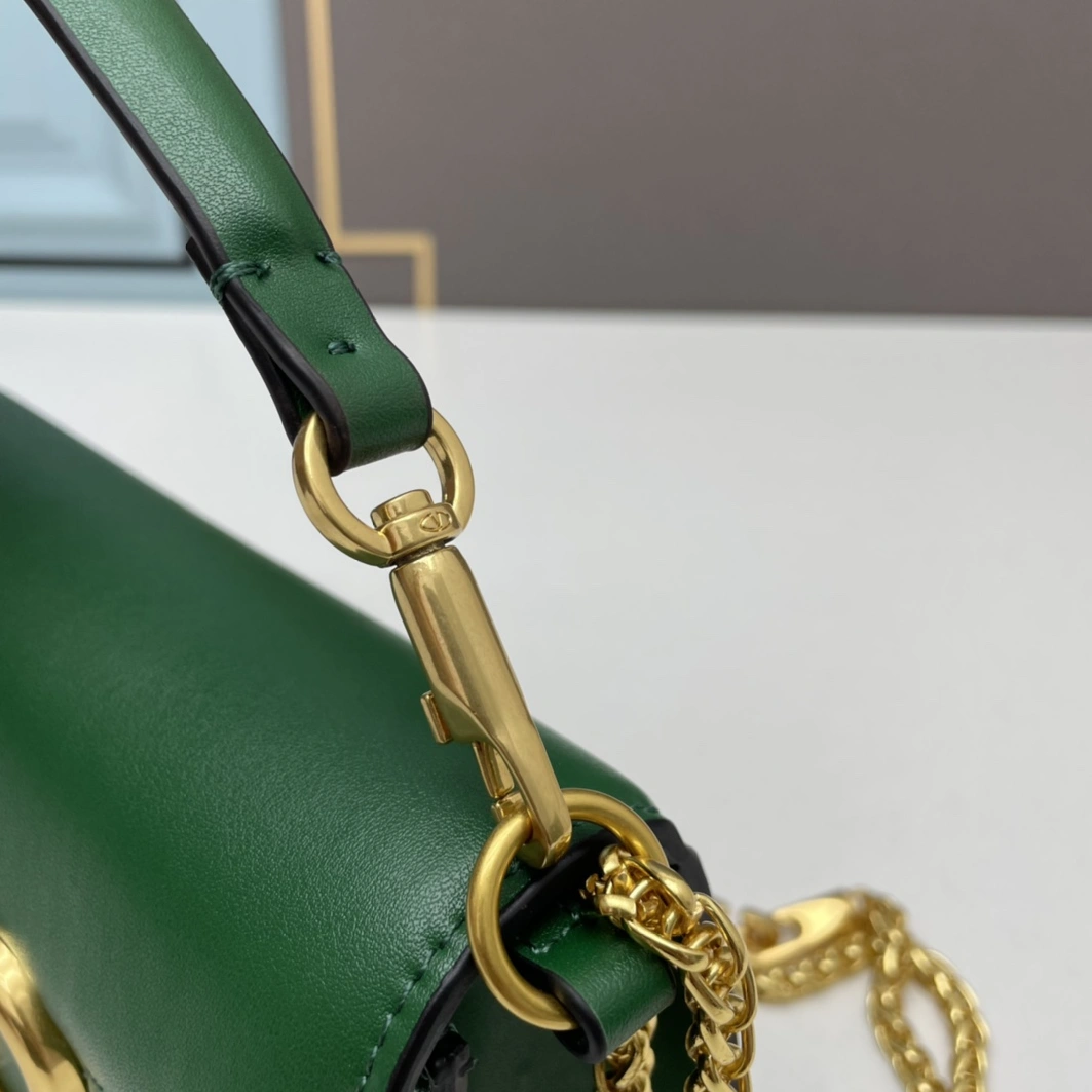 Valentino AAA Quality Shoulder Bags For Women TopPick 7594