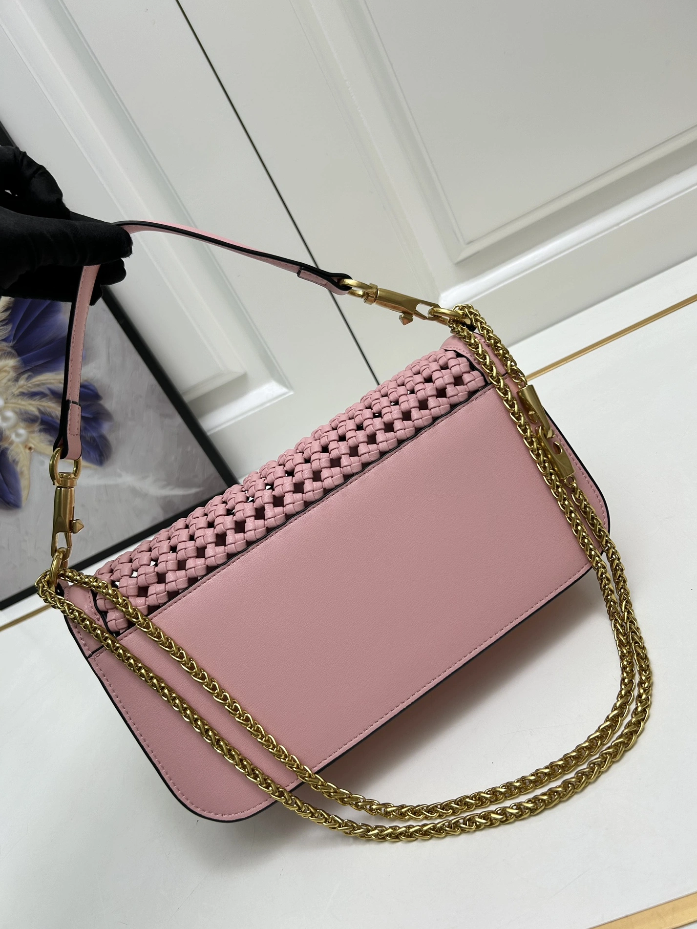 Valentino AAA Quality Shoulder Bags For Women Trendsetting 2802