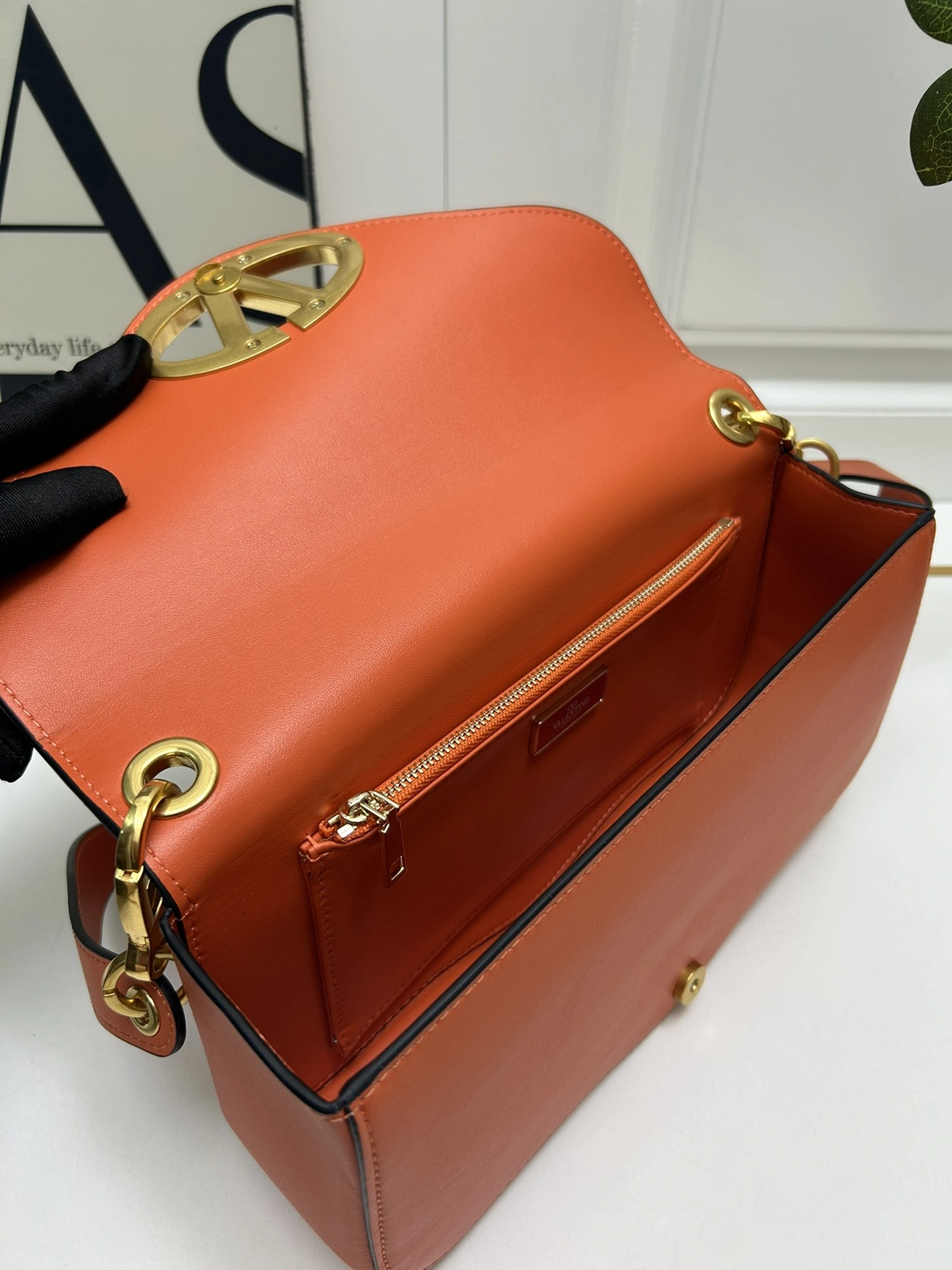 Valentino AAA Quality Shoulder Bags For Women Versatile 8612