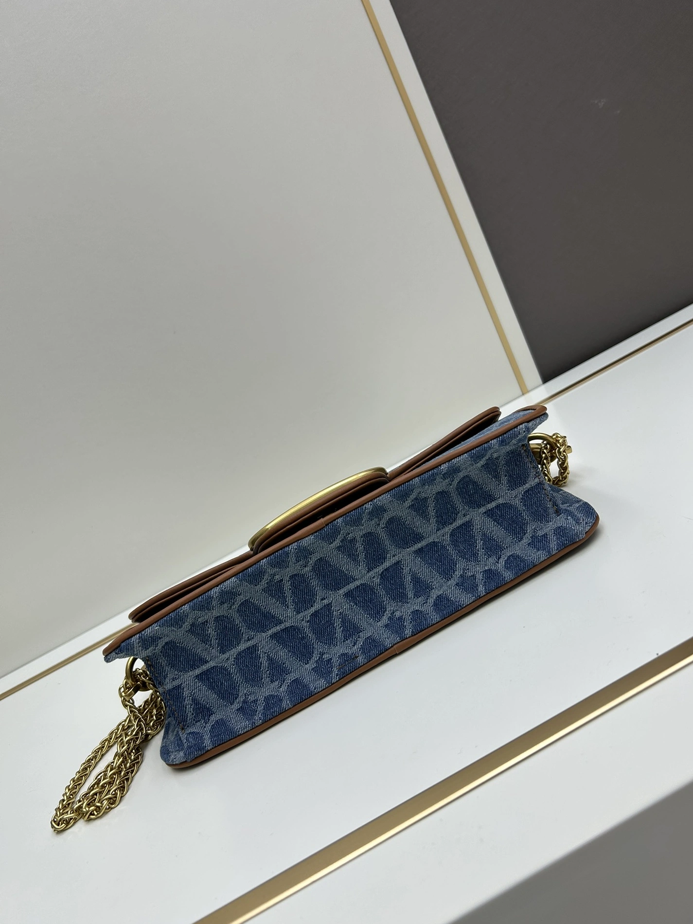 Valentino AAA Quality Shoulder Bags For Women WellDesigned 3681