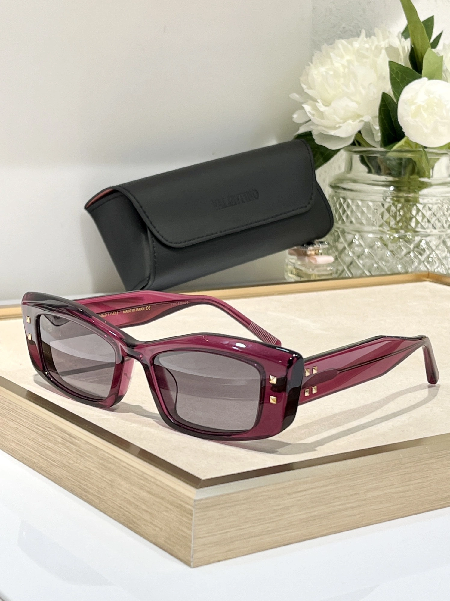Valentino AAA Quality Sunglasses Comfortable 1703