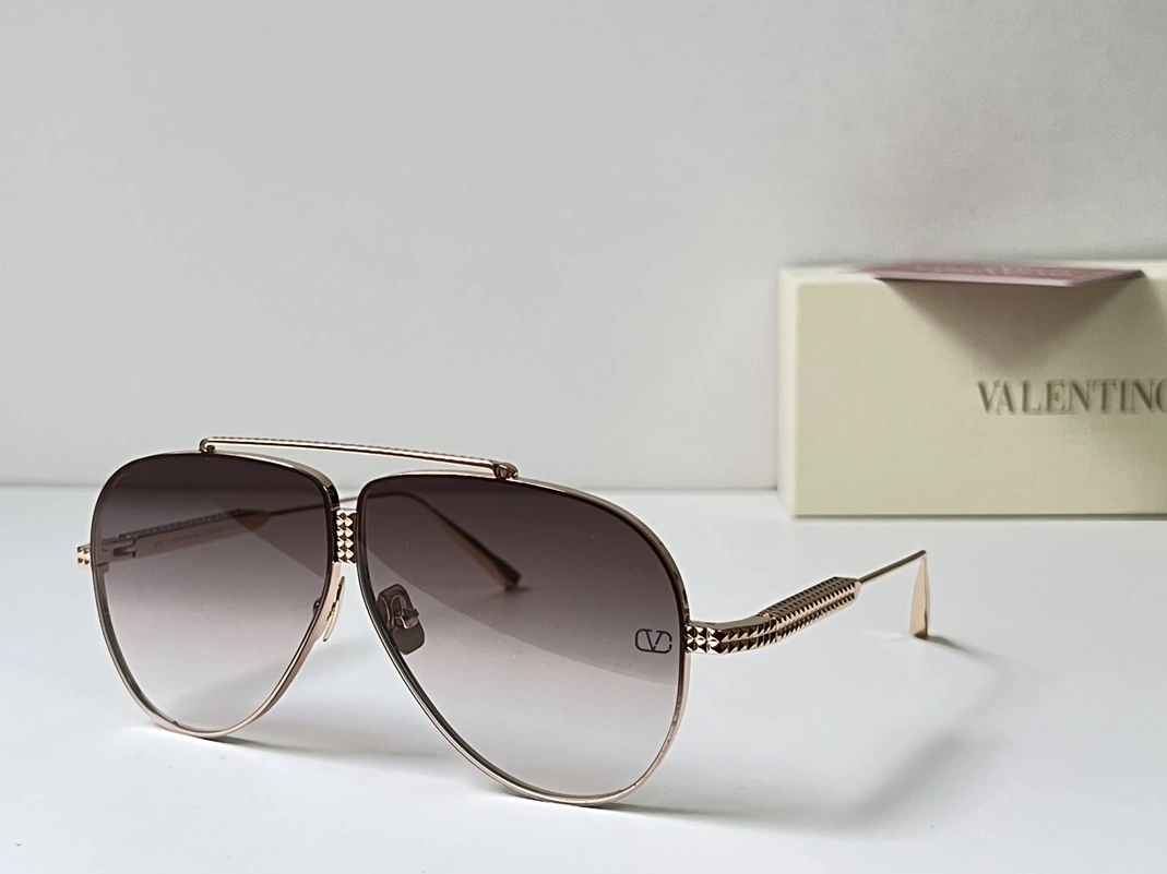 Valentino AAA Quality Sunglasses Comfortable 7167