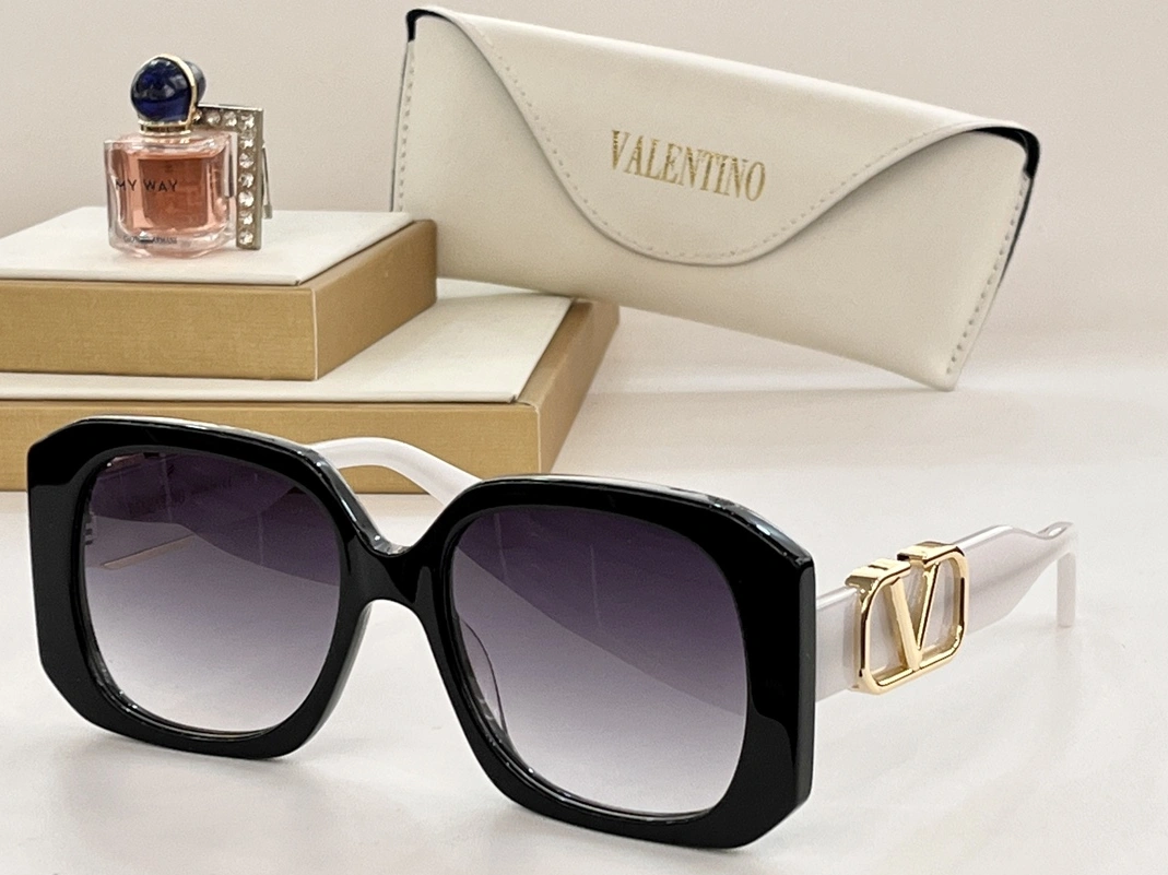 Valentino AAA Quality Sunglasses DailyWear 9837
