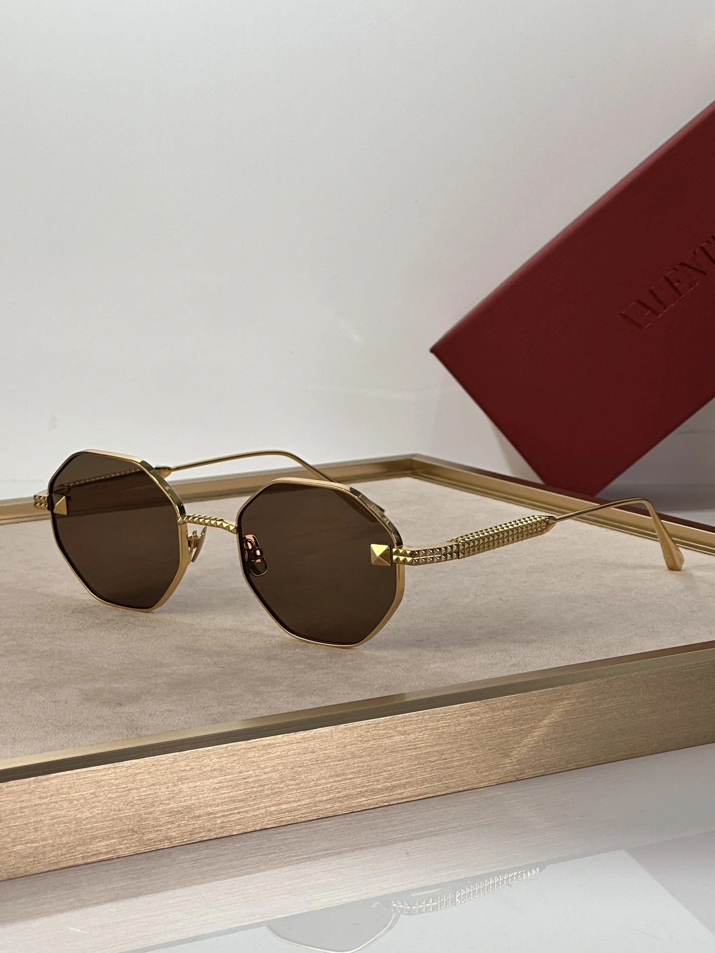 Valentino AAA Quality Sunglasses Functional 884