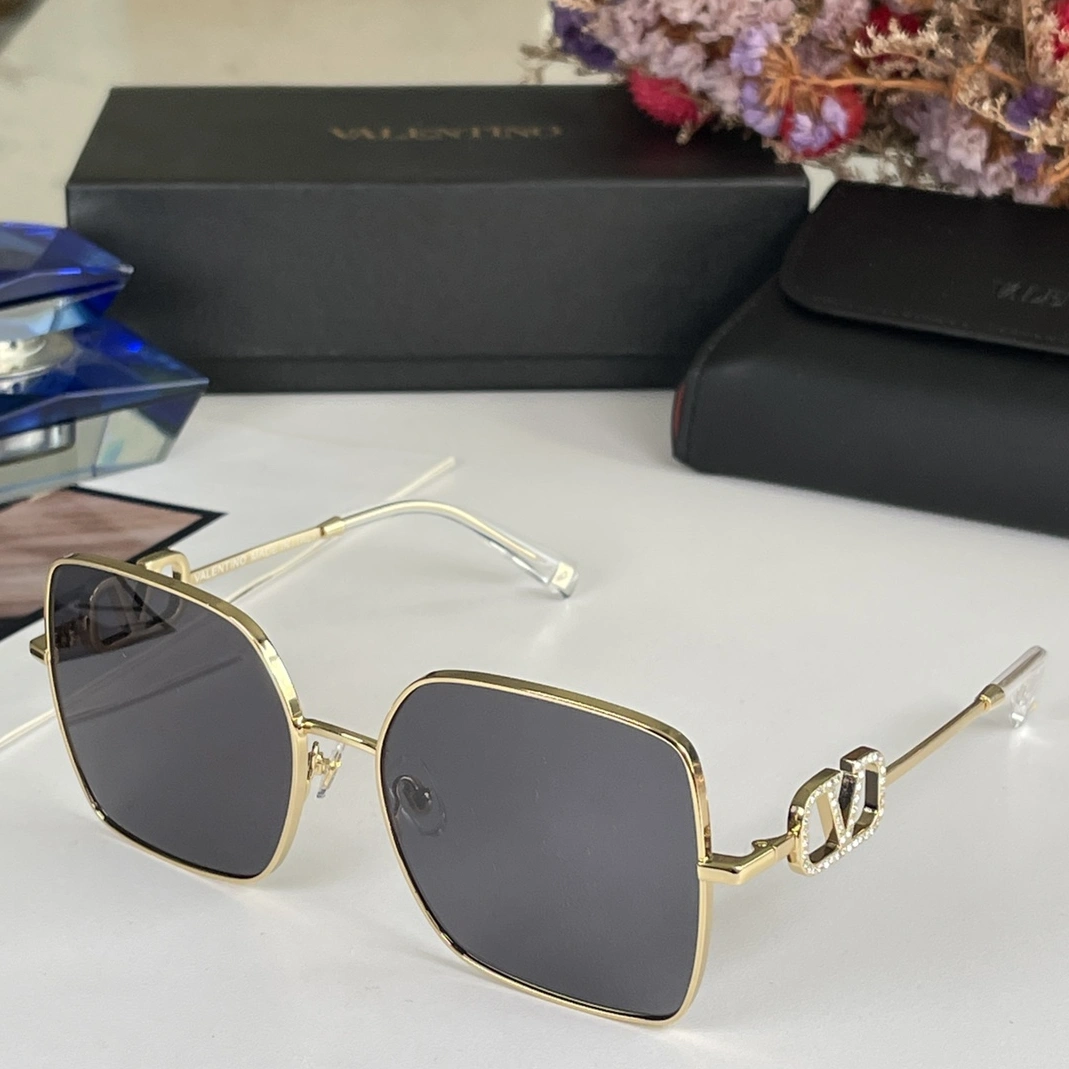 Valentino AAA Quality Sunglasses GoAnywhere 3283