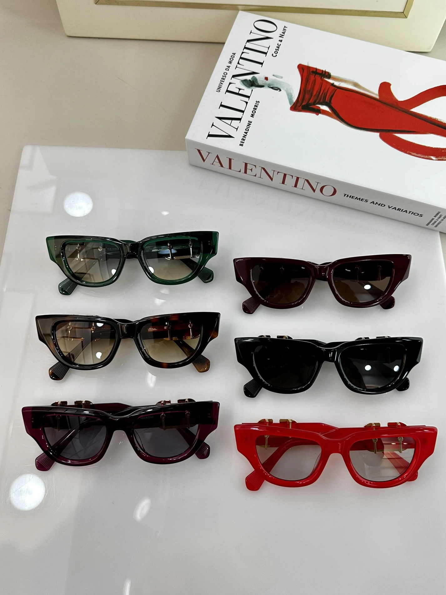 Valentino AAA Quality Sunglasses GoAnywhere 9383