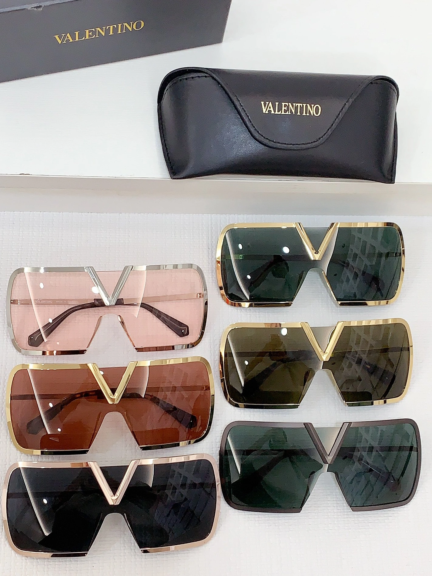 Valentino AAA Quality Sunglasses Lightweight 8553
