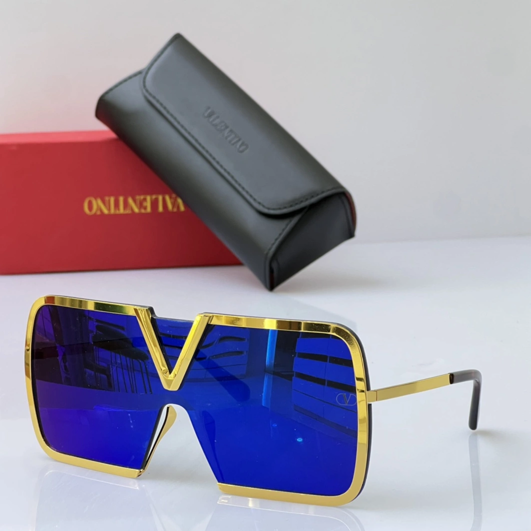 Valentino AAA Quality Sunglasses Practical 8307