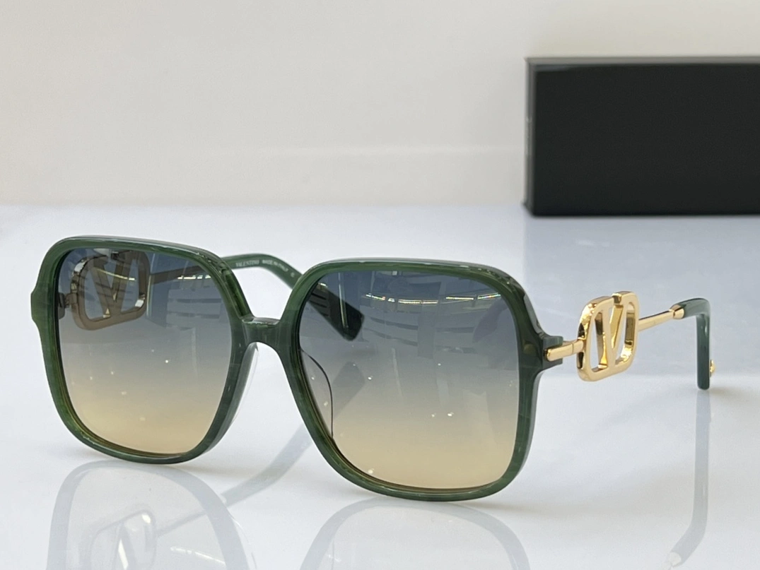 Valentino AAA Quality Sunglasses Refined 3826