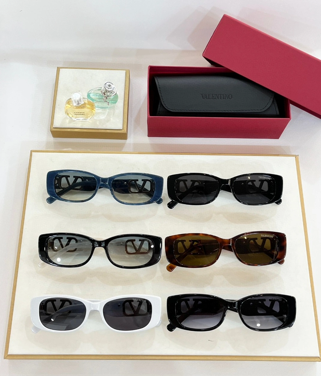 Valentino AAA Quality Sunglasses Resilient 157