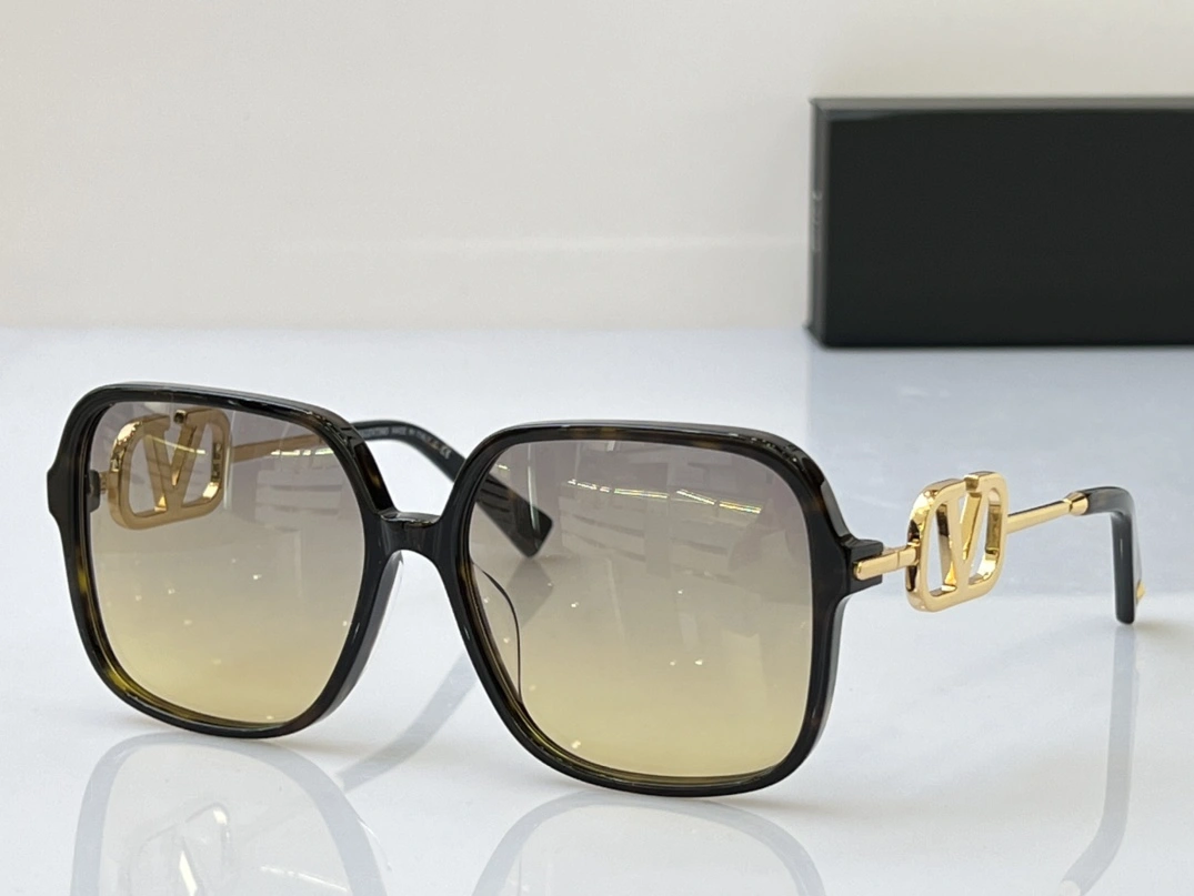 Valentino AAA Quality Sunglasses SportInspired 7128