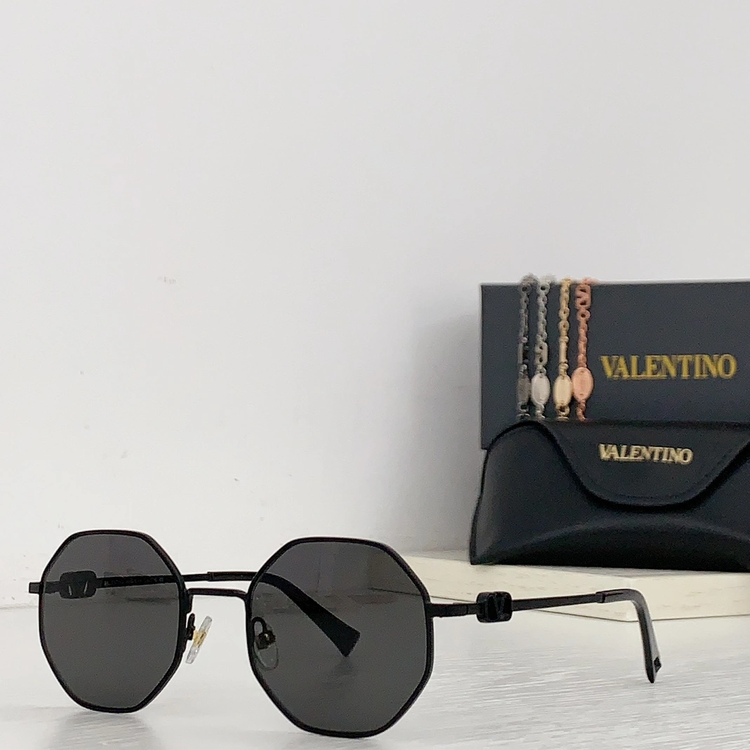 Valentino AAA Quality Sunglasses Timeless 4462