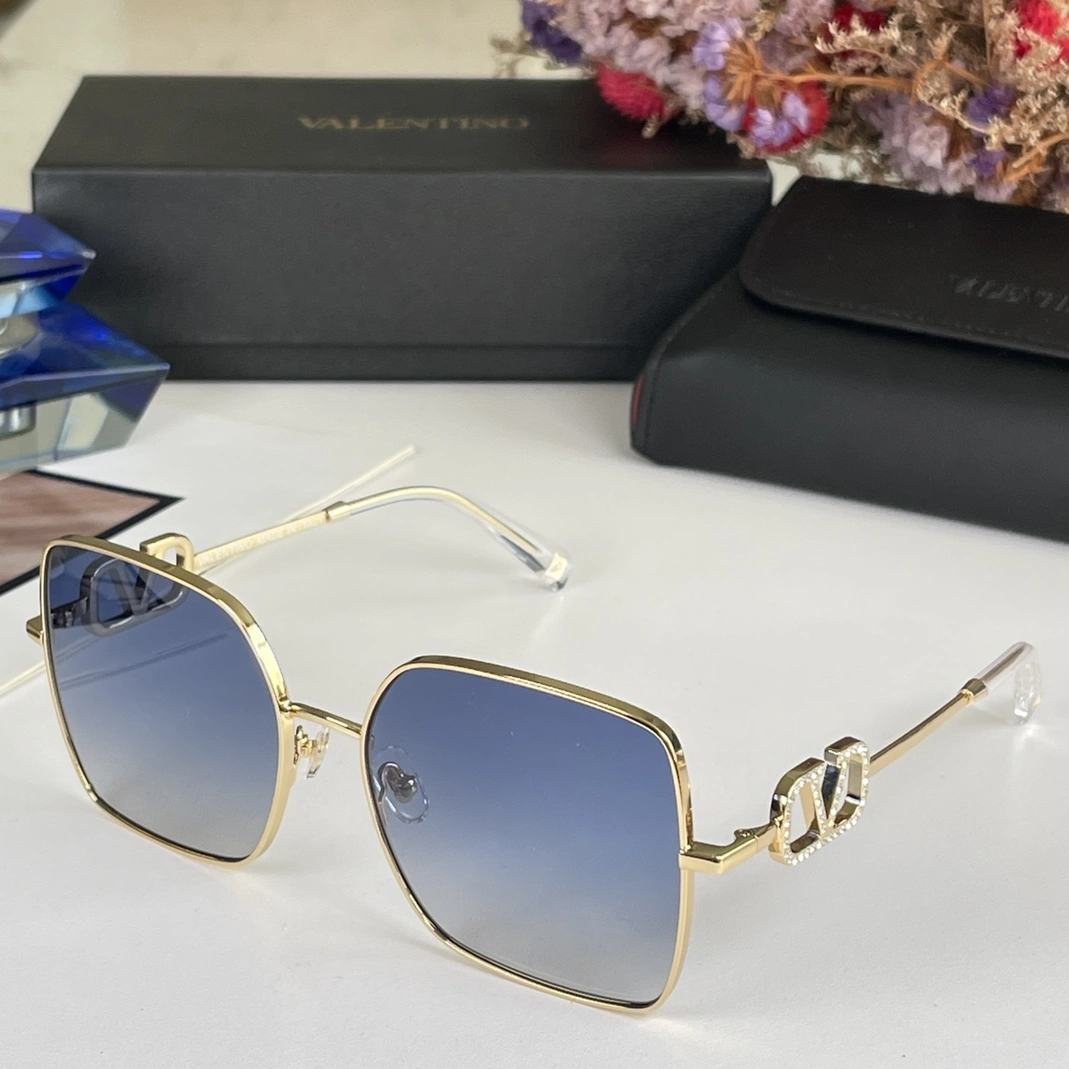 Valentino AAA Quality Sunglasses Timeless 4688