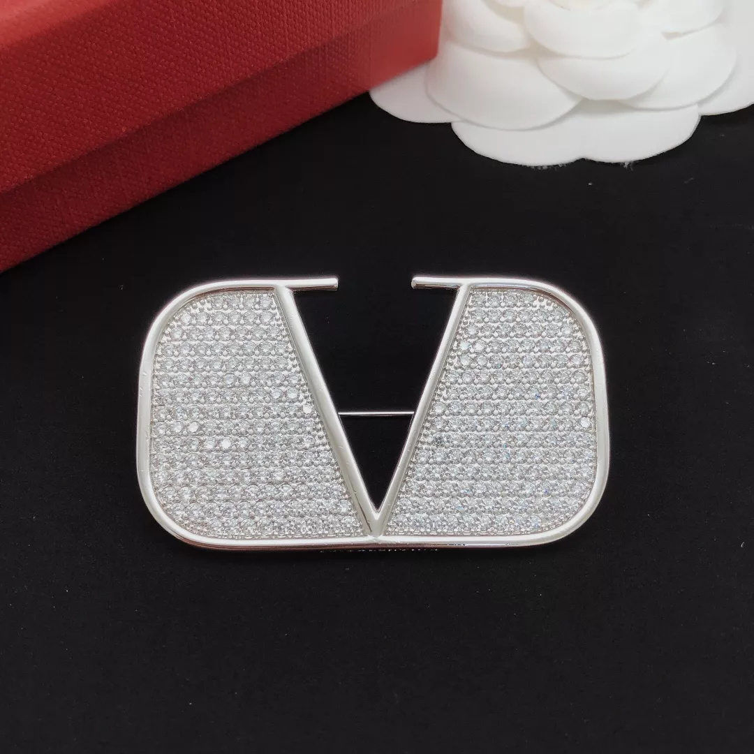 Valentino Brooches For Women Affordable 1132
