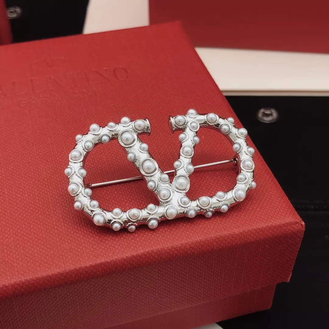 Valentino Brooches For Women Bright 8577