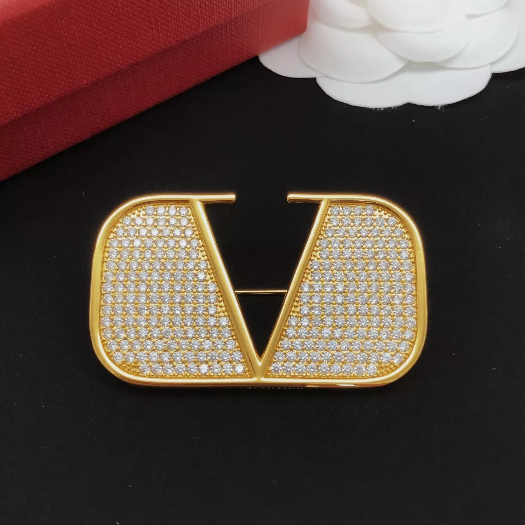 Valentino Brooches For Women Sophisticated 9894