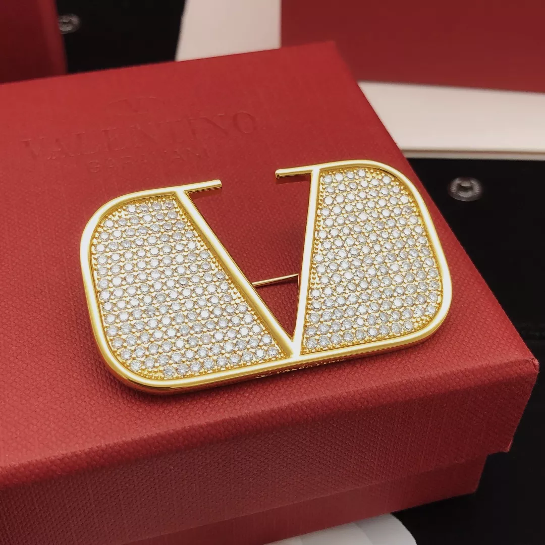 Valentino Brooches For Women Sophisticated 9894