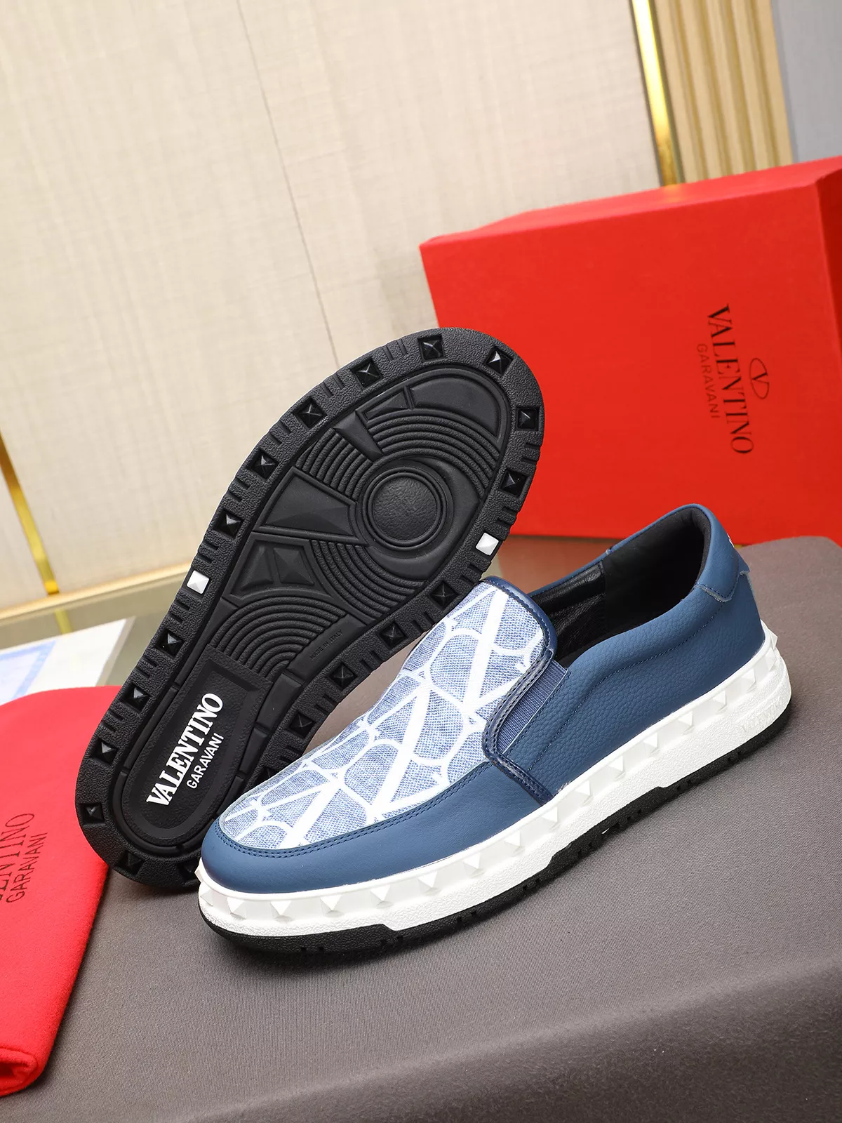Valentino Casual Shoes For Men Bold 5709