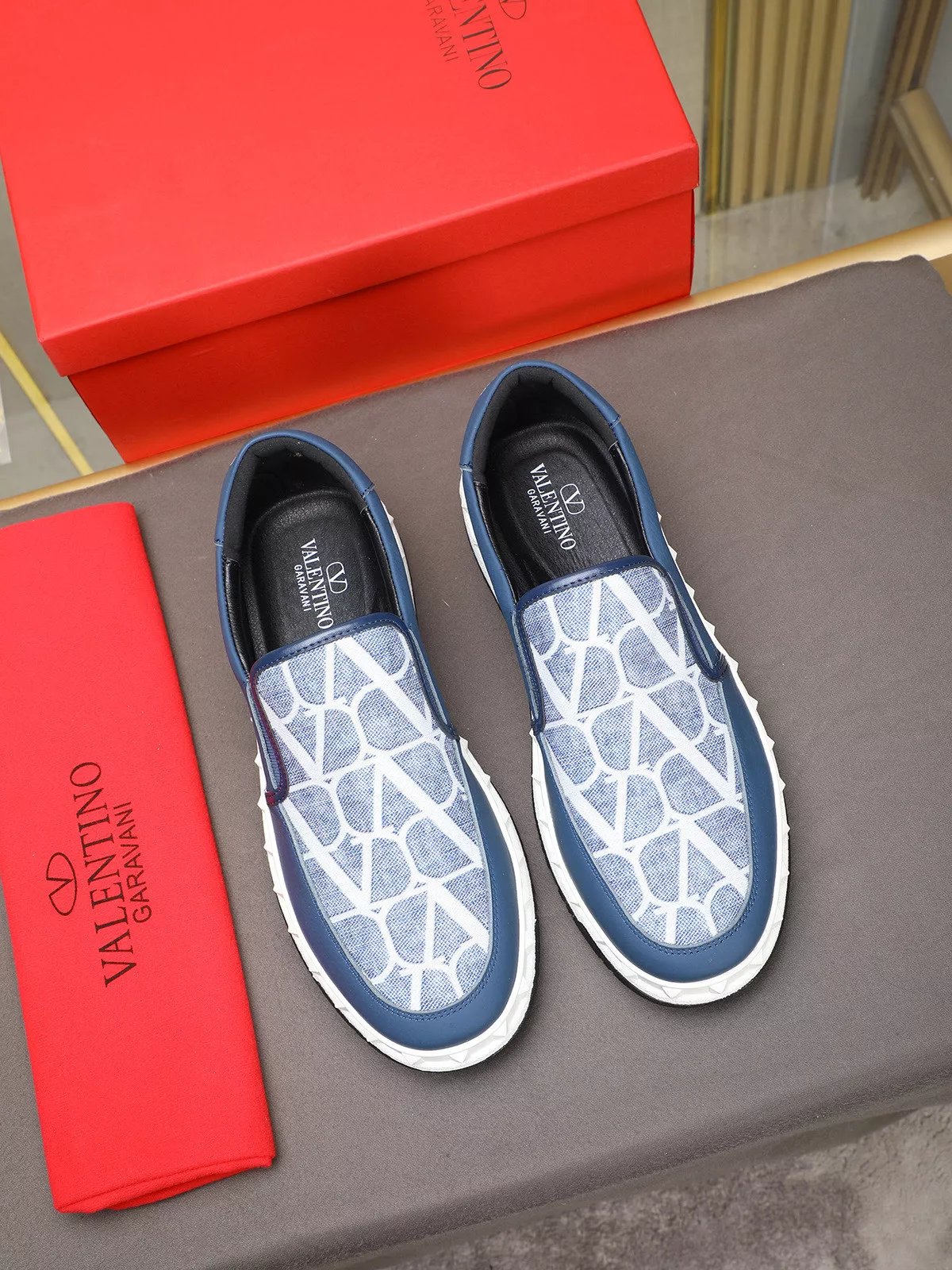 Valentino Casual Shoes For Men Bold 5709