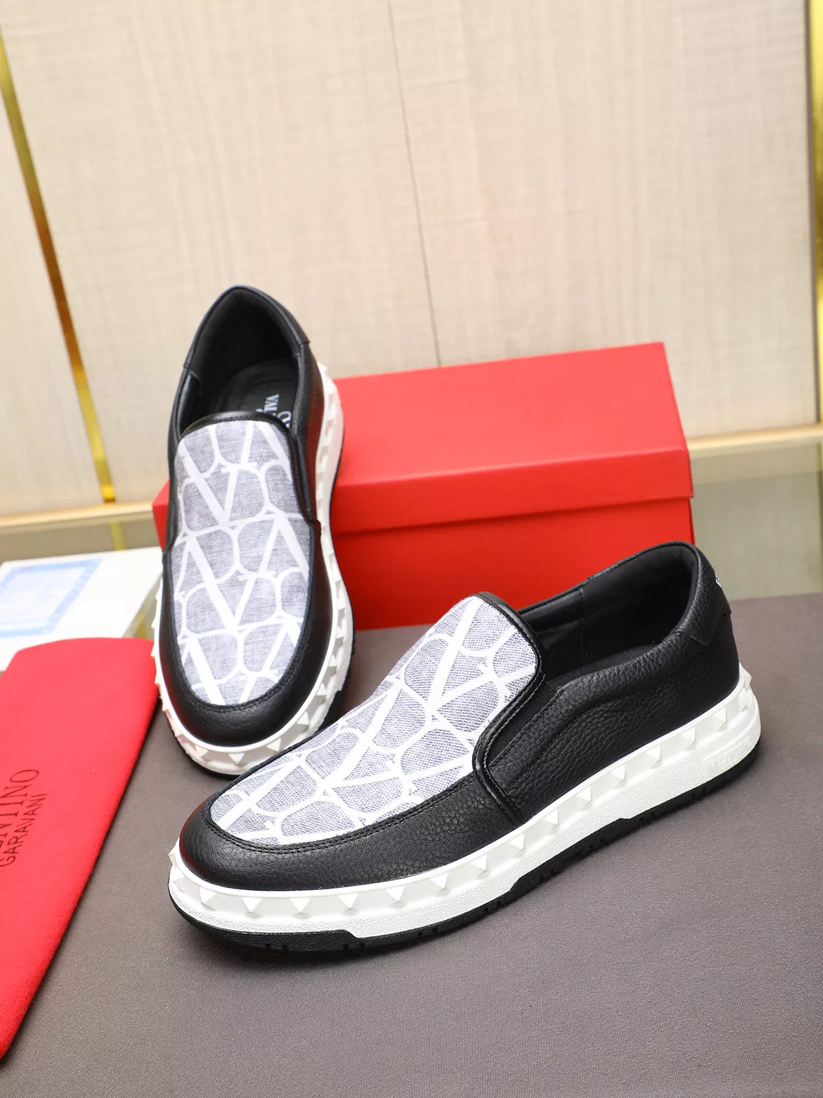 Valentino Casual Shoes For Men Comfortable 1288