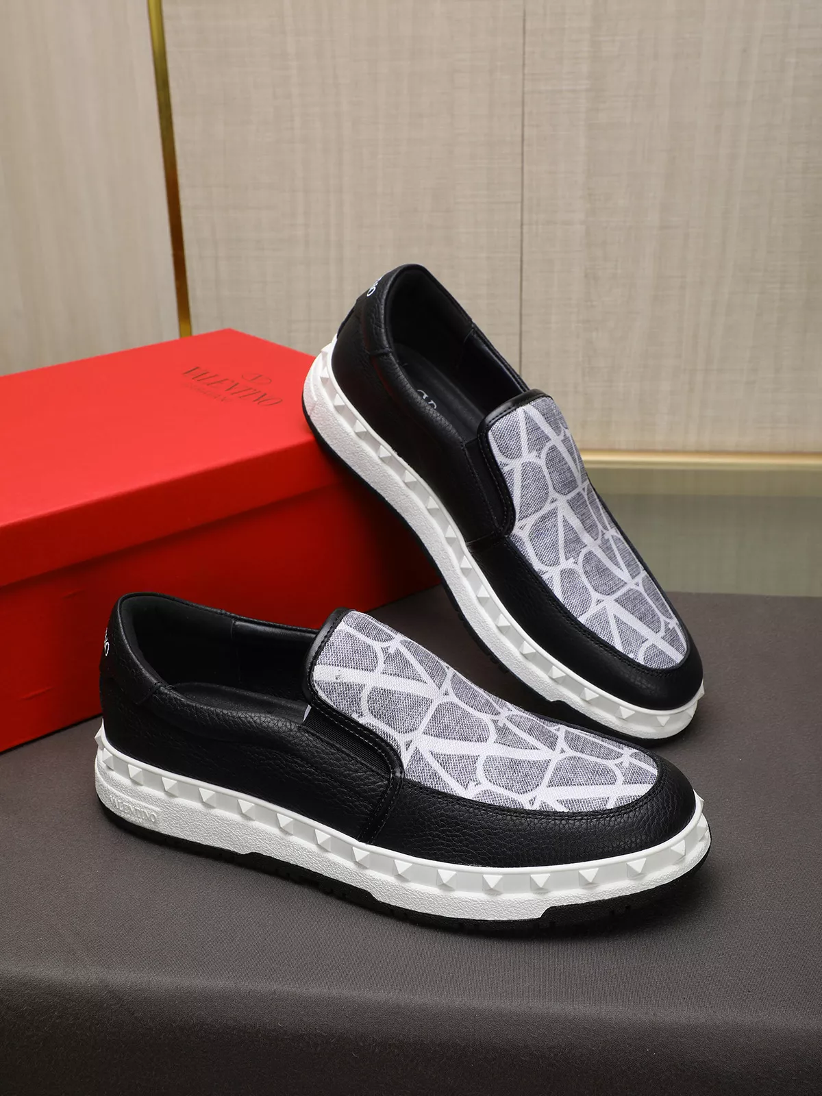Valentino Casual Shoes For Men Comfortable 1288