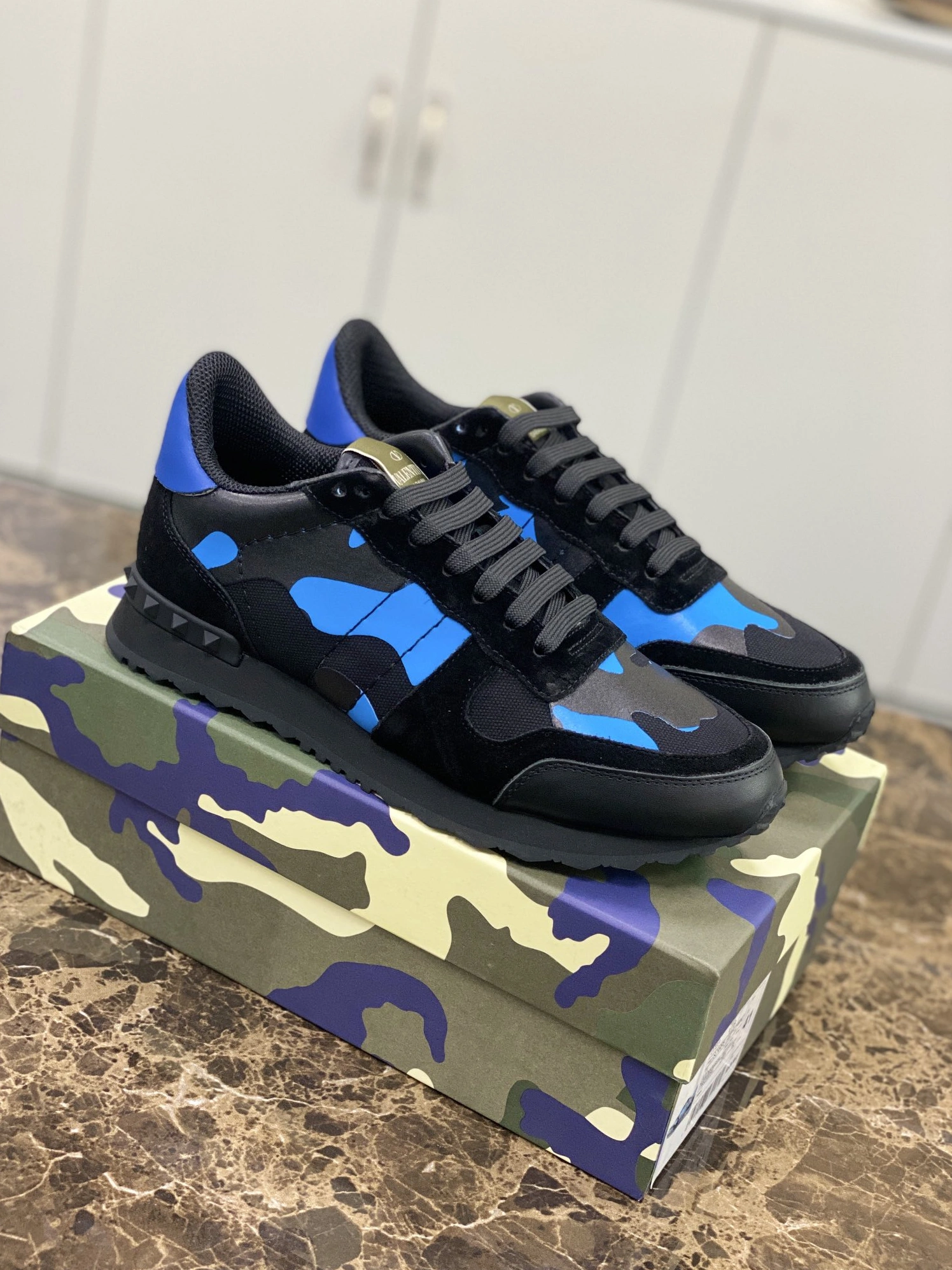 Valentino Casual Shoes For Men Fashionable 3242