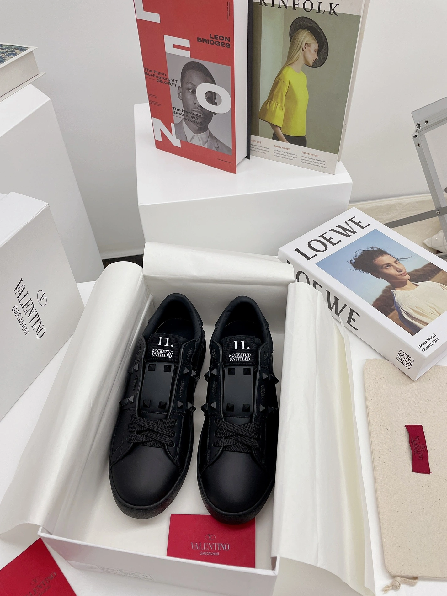 Valentino Casual Shoes For Men Minimalist 3869