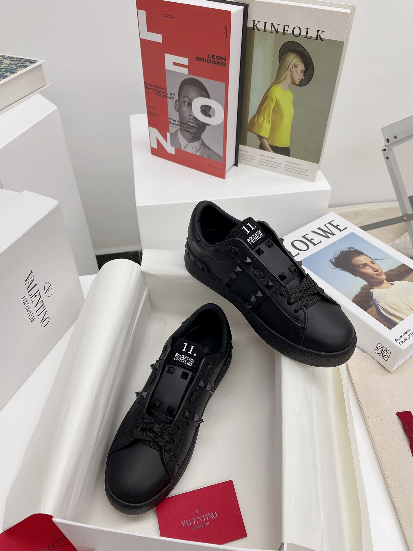 Valentino Casual Shoes For Men Minimalist 3869