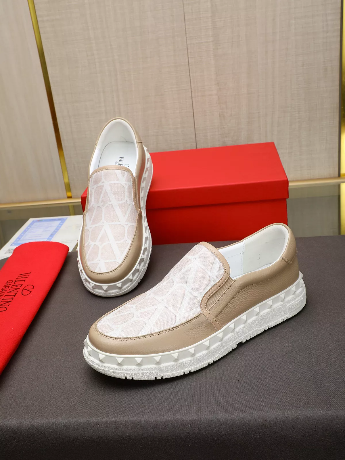 Valentino Casual Shoes For Men ModernLook 6522