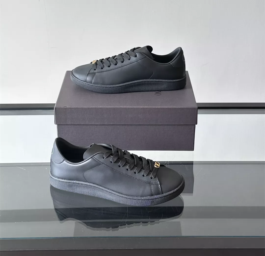 Valentino Casual Shoes For Men Popular 1088