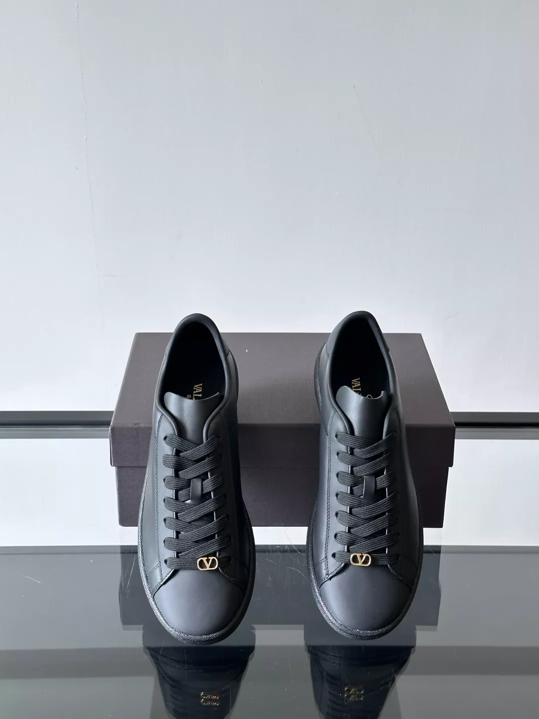 Valentino Casual Shoes For Men Popular 1088