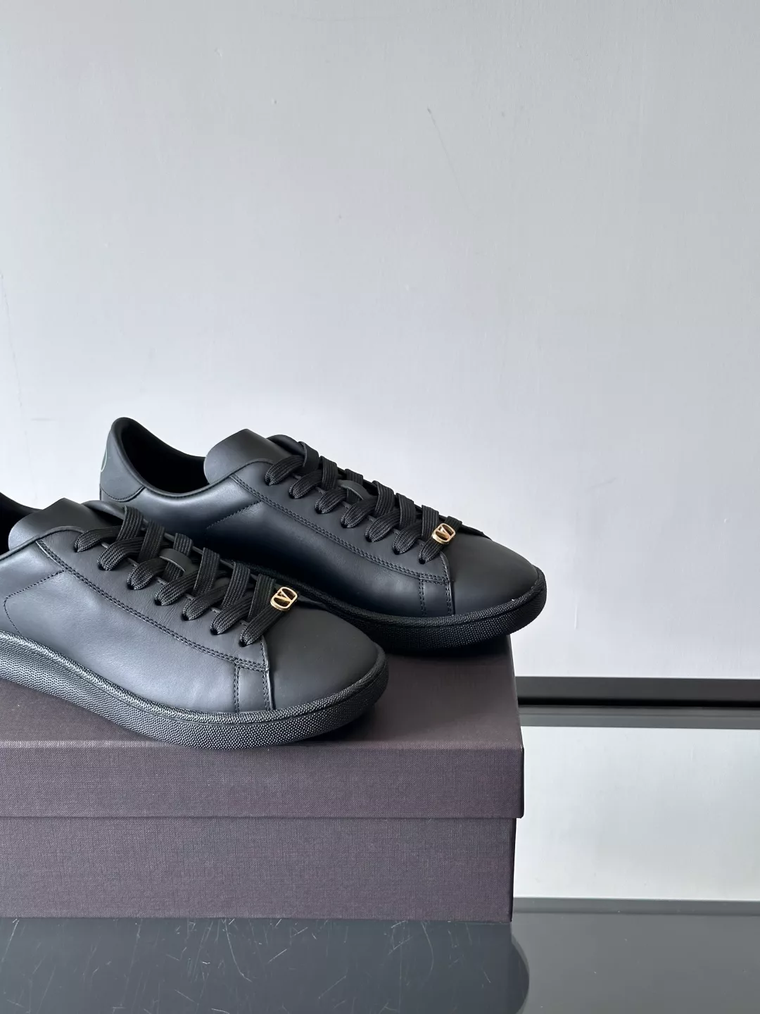Valentino Casual Shoes For Men Popular 1088