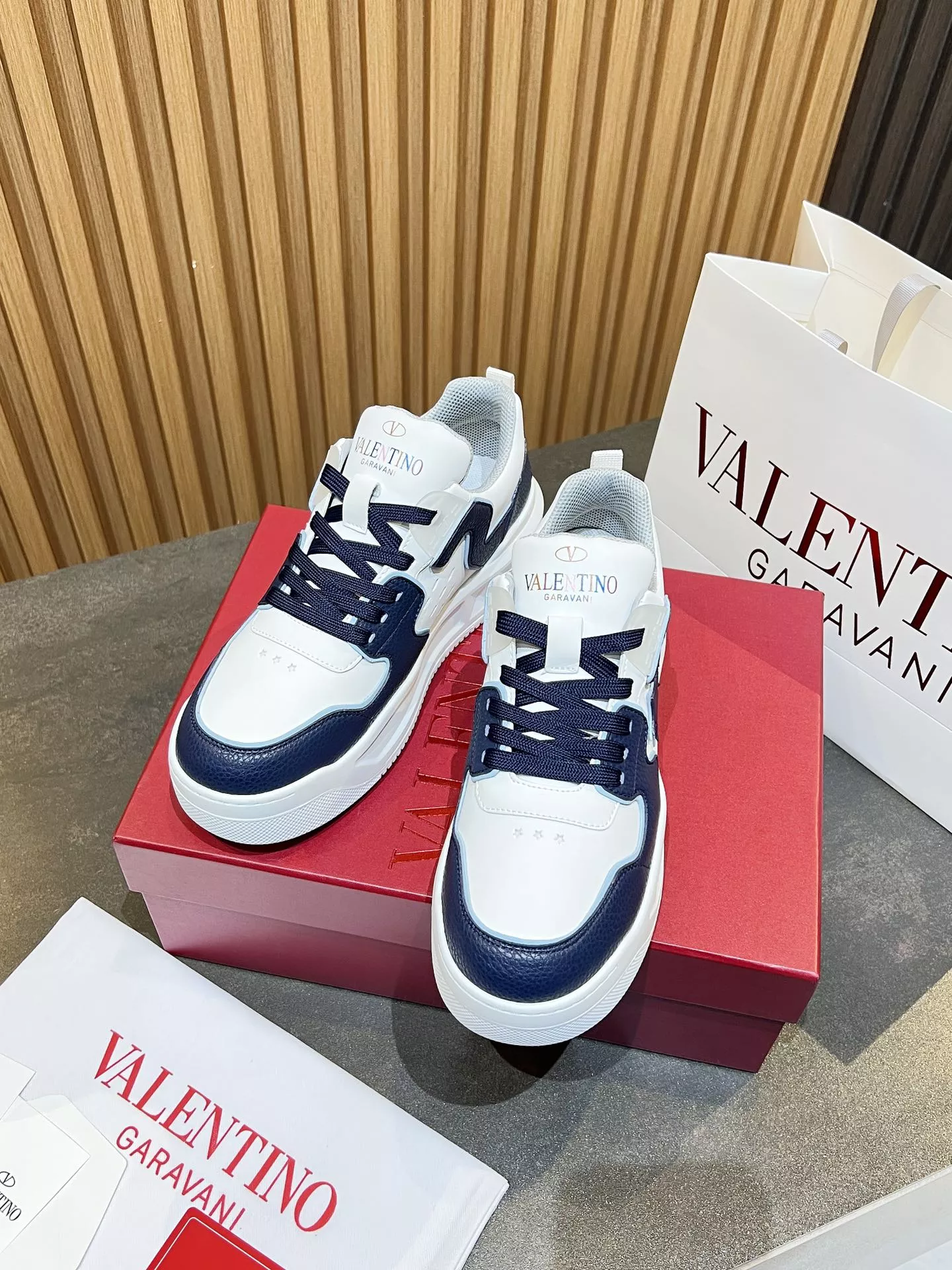 Valentino Casual Shoes For Men Practical 2801