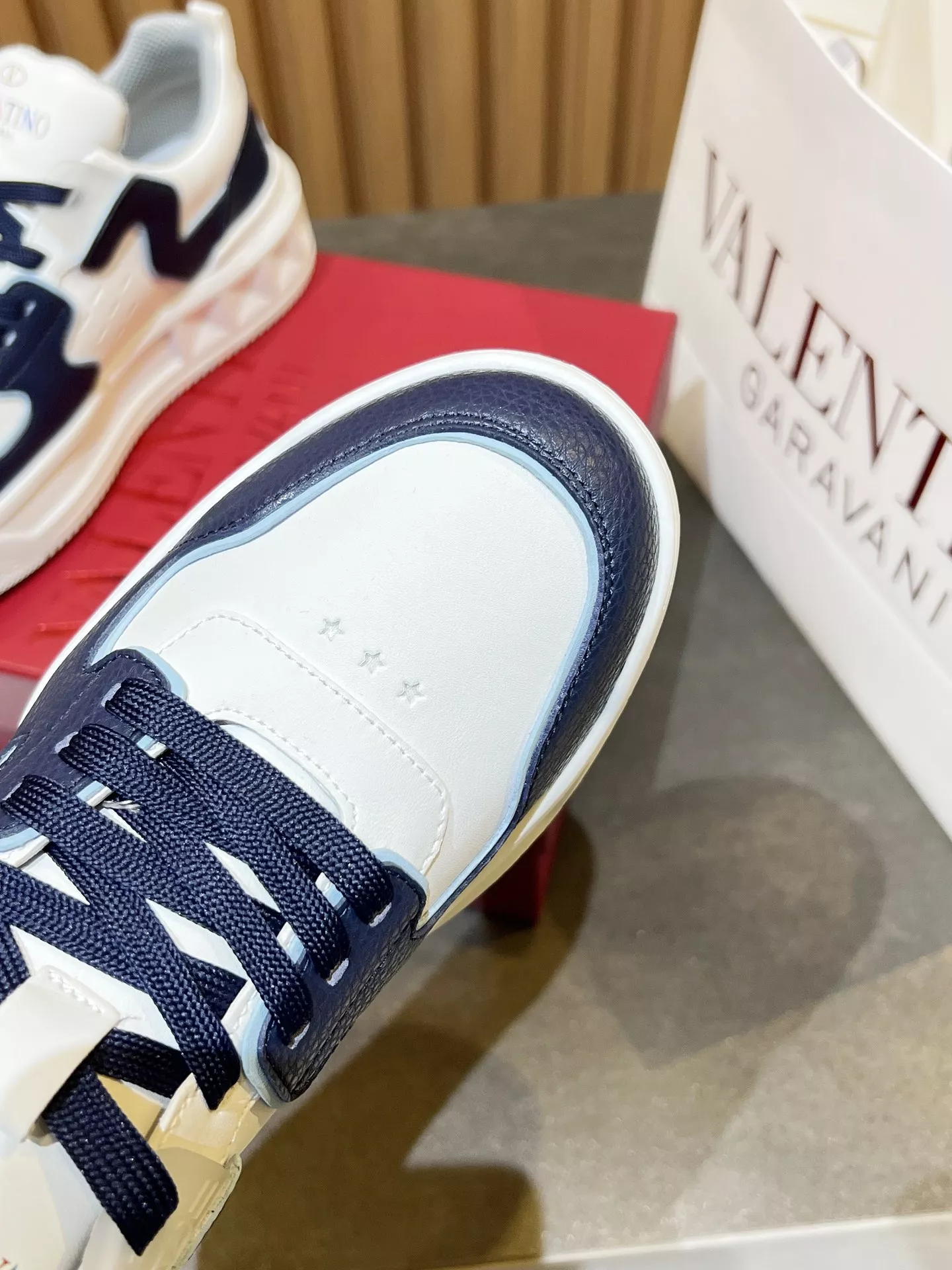 Valentino Casual Shoes For Men Practical 2801