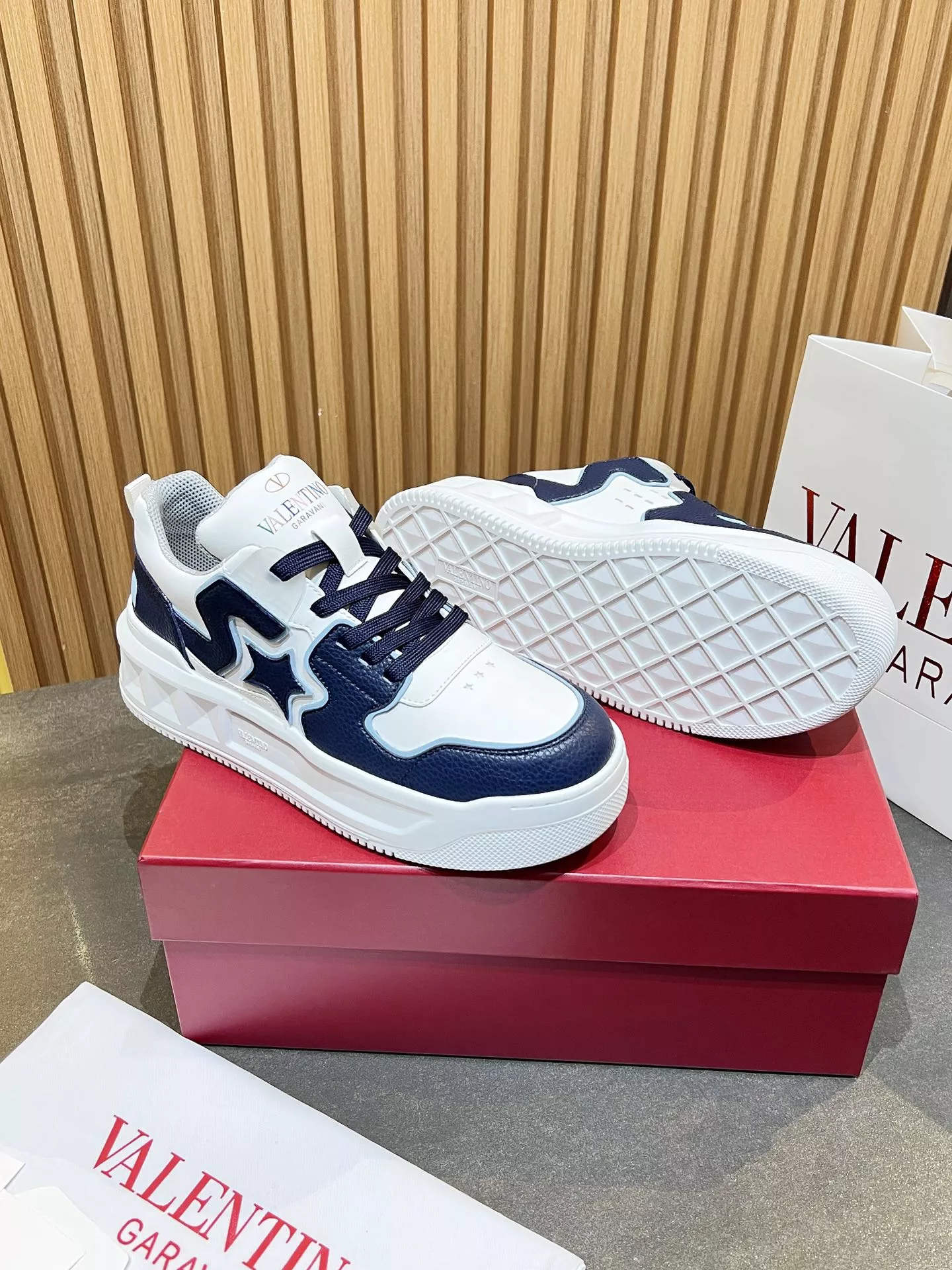 Valentino Casual Shoes For Men Practical 2801